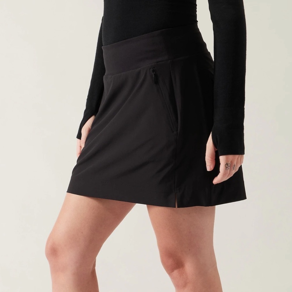 Athleta Soho Skort, Black, Size 2